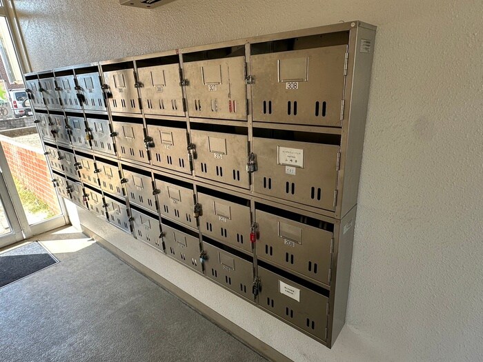 物件外観写真4　(建物設備)