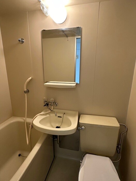 物件内観写真10　(洗面)