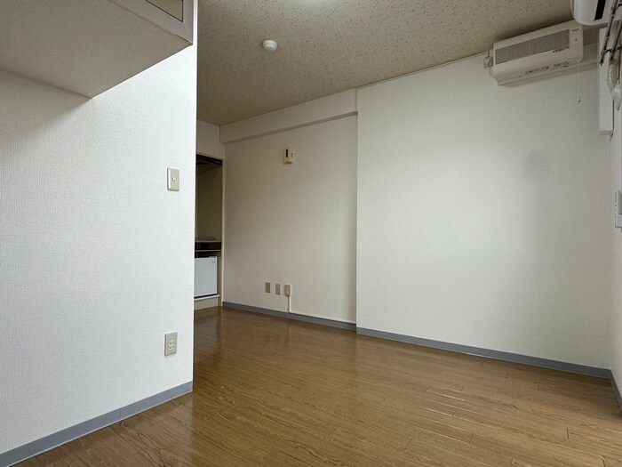 物件内観写真20　(居室)