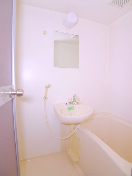 物件内観写真13　(バス／シャワールーム等)