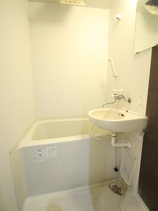 物件内観写真10　(バス／シャワールーム等)