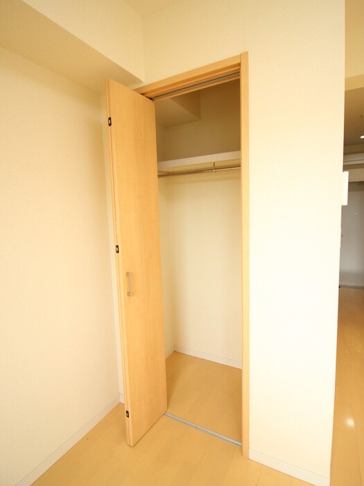 物件内観写真16　(収納)
