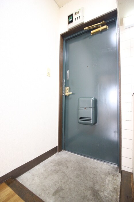 物件内観写真20　(玄関)