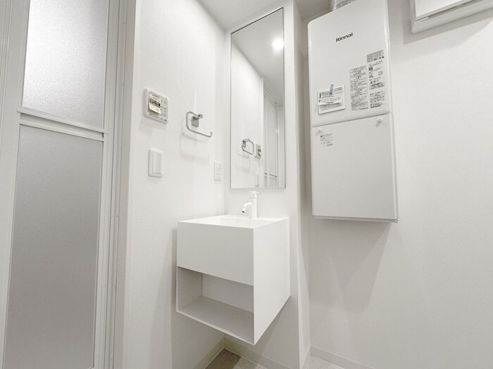 物件内観写真10　(洗面)