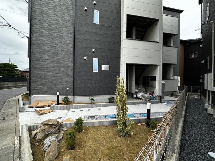 物件外観写真3　(その他)