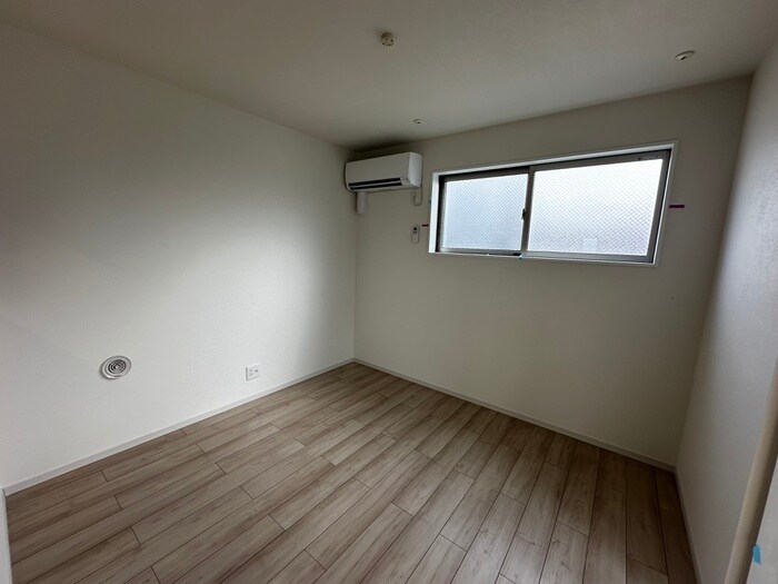 物件内観写真14　(居室)