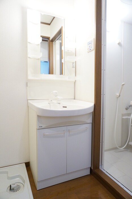 物件内観写真11　(洗面)