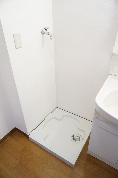 物件内観写真20　(洗濯機置場)