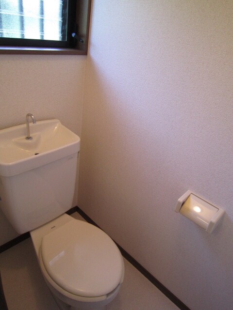 物件内観写真10　(バス／シャワールーム等)