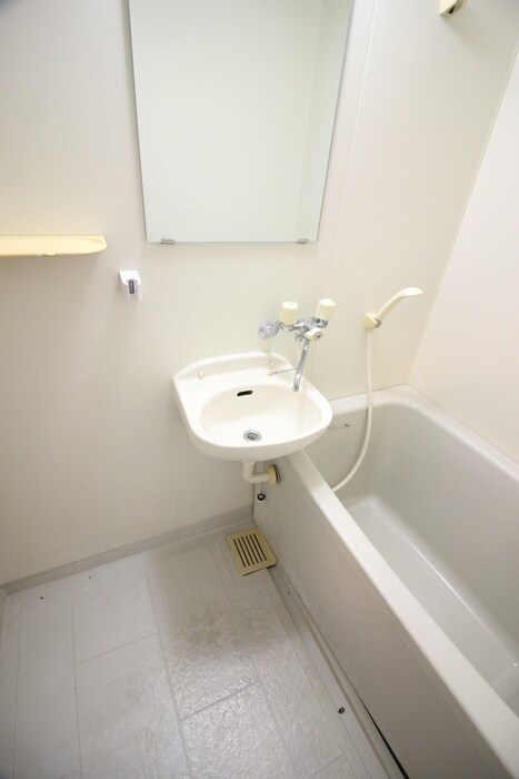 物件内観写真11　(洗面)