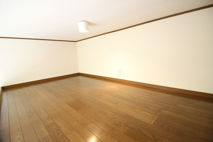 物件内観写真15　(ロフト)