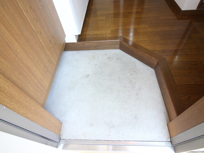 物件内観写真20　(玄関)