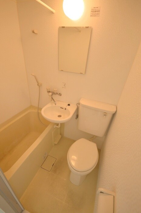 物件内観写真6　(バス／シャワールーム等)