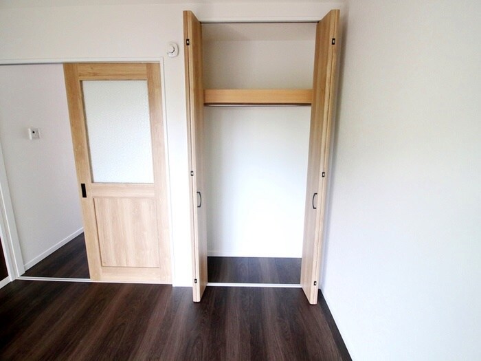 物件内観写真10　(収納)