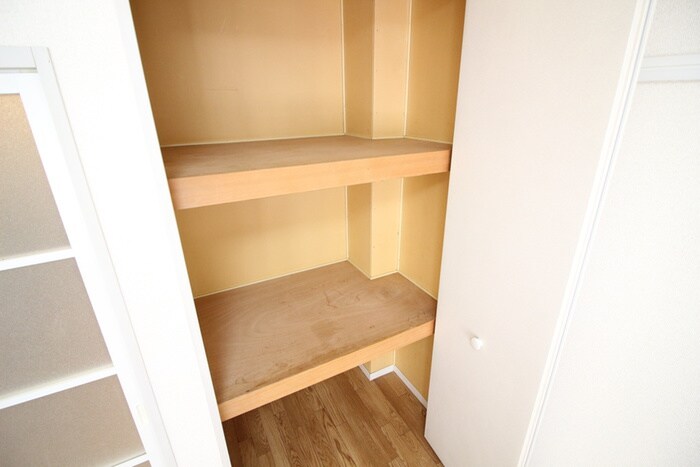 物件内観写真14　(収納)