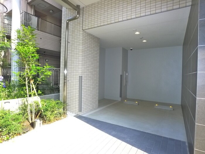 物件外観写真5　(駐車場)