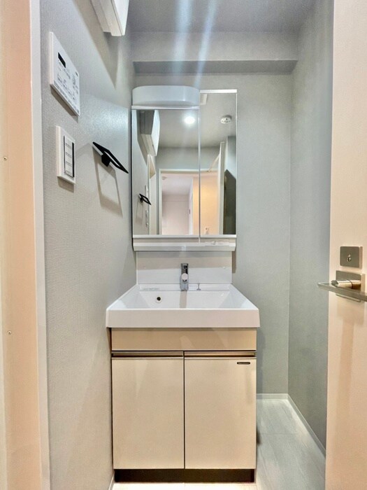 物件内観写真15　(洗面)