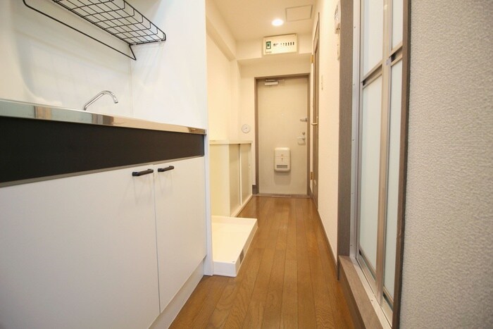 物件内観写真10　(廊下)