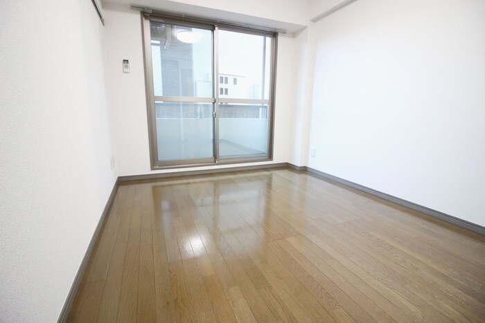 物件内観写真17　(室内からの展望)