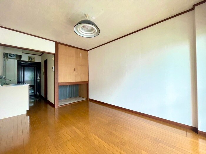 物件内観写真9　(居室)