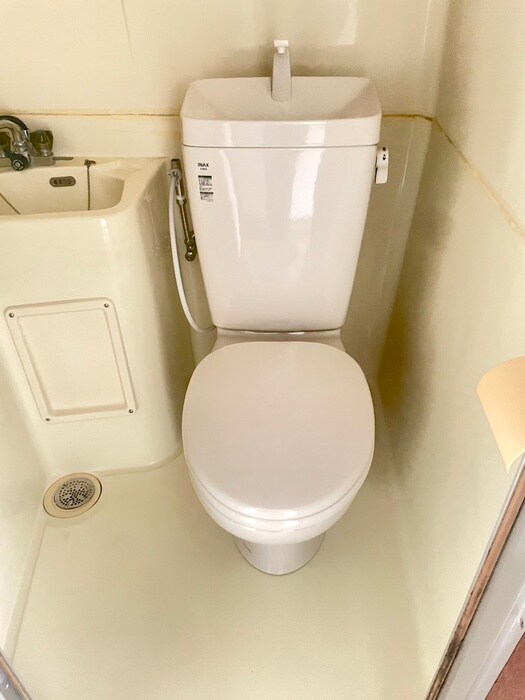 物件内観写真12　(トイレ)