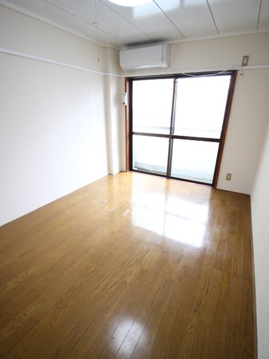 物件内観写真21　(居室)