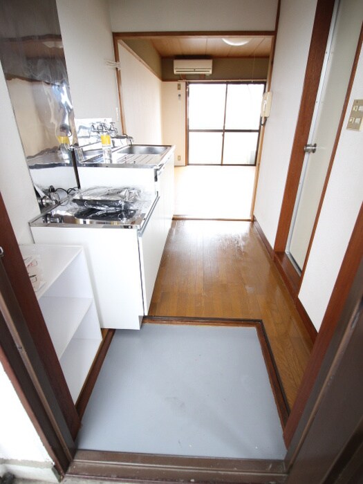 物件内観写真21　(玄関)