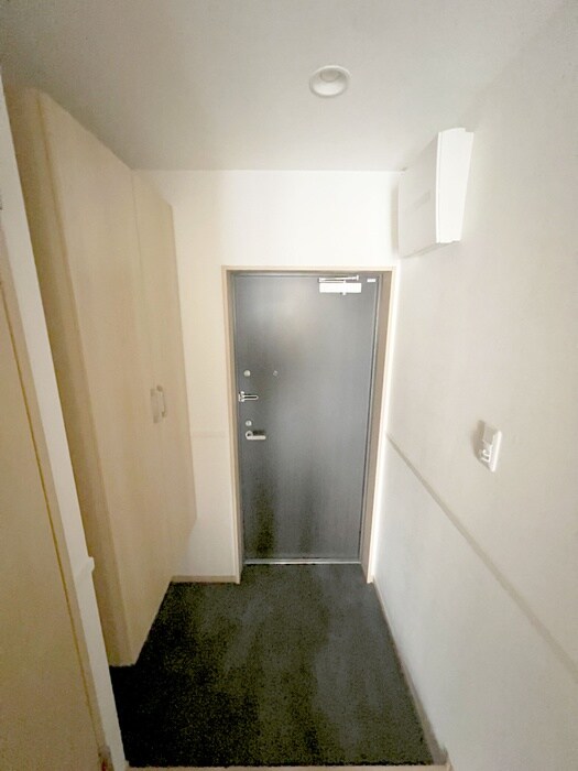 物件内観写真19　(玄関)
