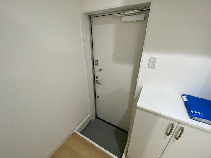 物件内観写真20　(玄関)