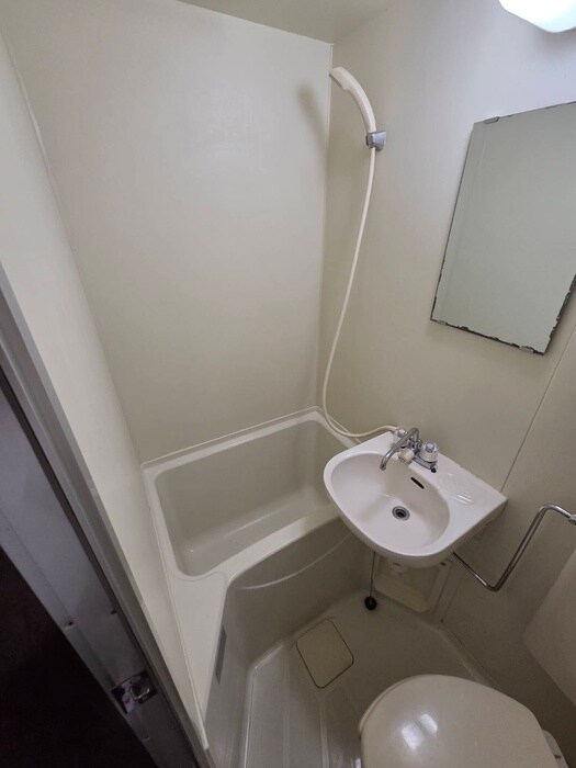 物件内観写真9　(バス／シャワールーム等)