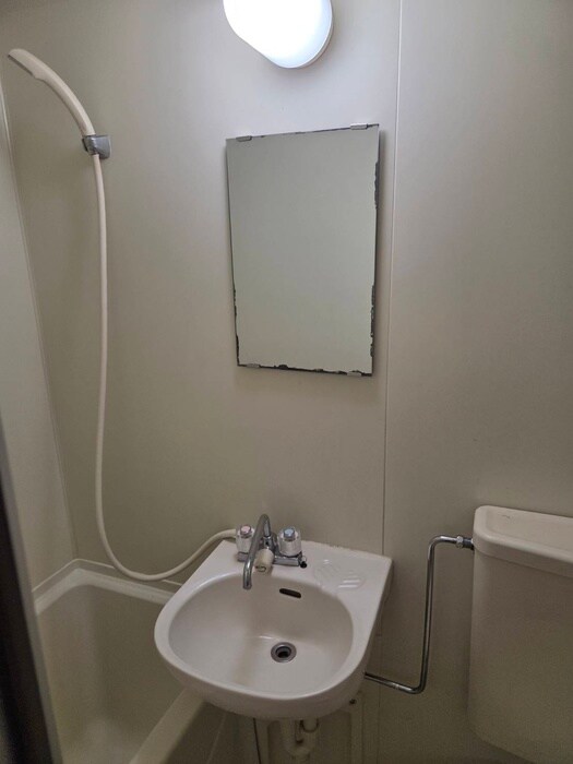 物件内観写真11　(洗面)