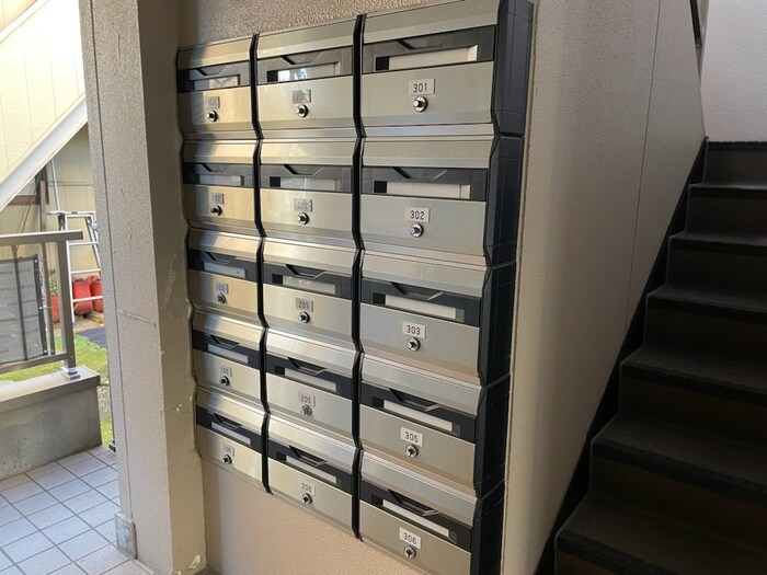 物件外観写真4　(建物設備)