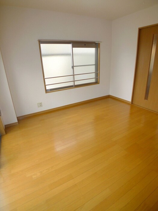 物件内観写真13　(居室)