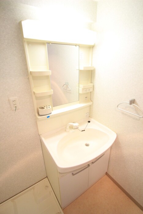 物件内観写真12　(洗面)