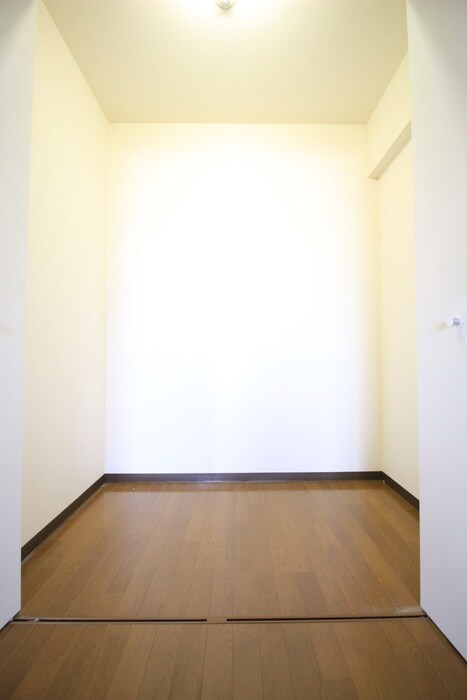 物件内観写真15　(収納)