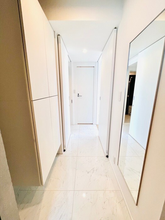 物件内観写真19　(廊下)