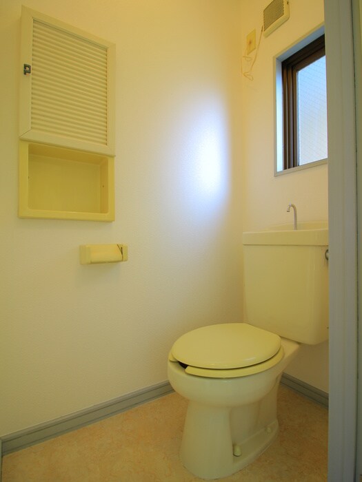 物件内観写真12　(トイレ)