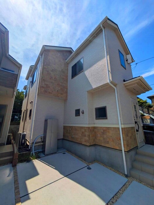 物件外観写真6　(外観写真)