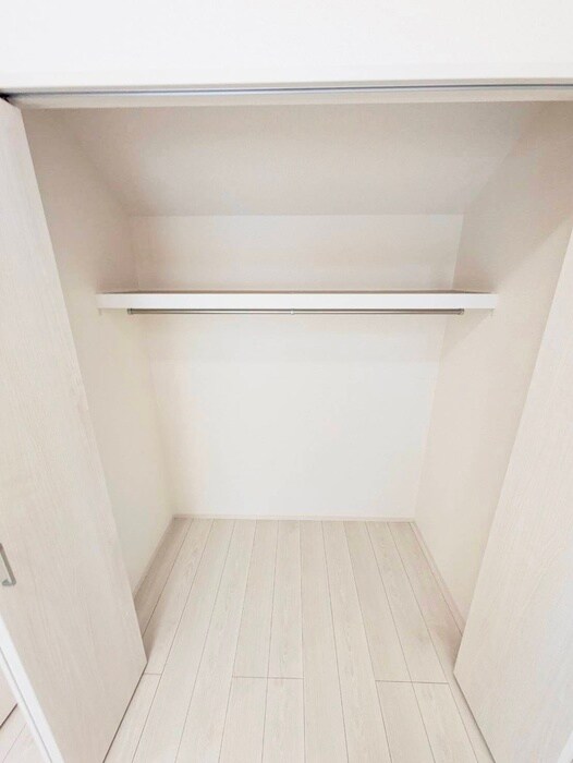 物件内観写真14　(収納)