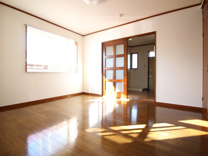 物件内観写真6　(内観写真)