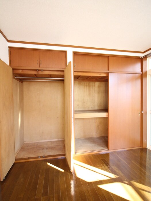 物件内観写真7　(収納)