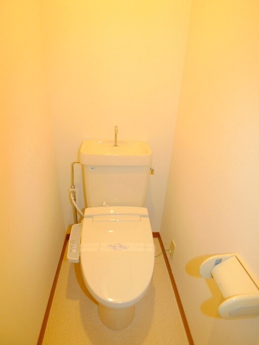 物件内観写真11　(トイレ)