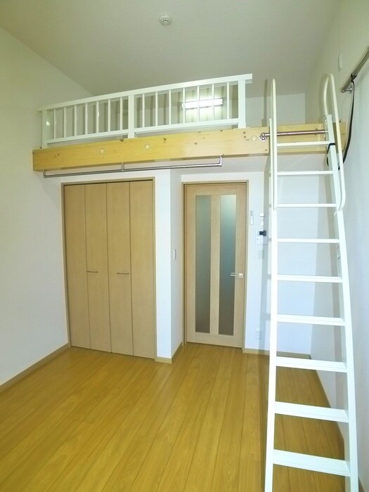 物件内観写真7　(居室)