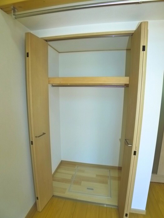 物件内観写真8　(収納)