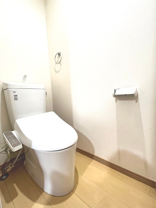 物件内観写真12　(トイレ)