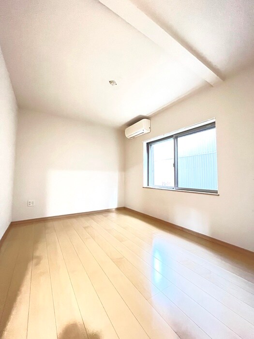 物件内観写真17　(居室)