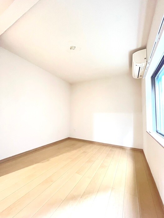 物件内観写真18　(居室)