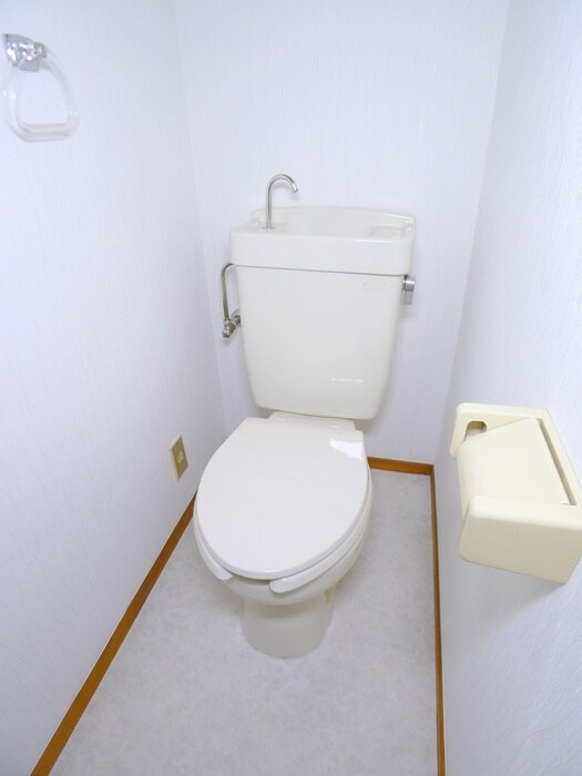 物件内観写真10　(トイレ)