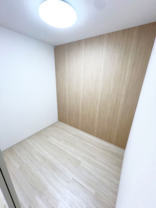 物件内観写真10　(居室)