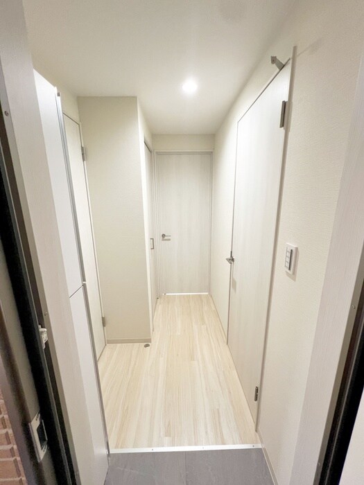 物件内観写真17　(廊下)